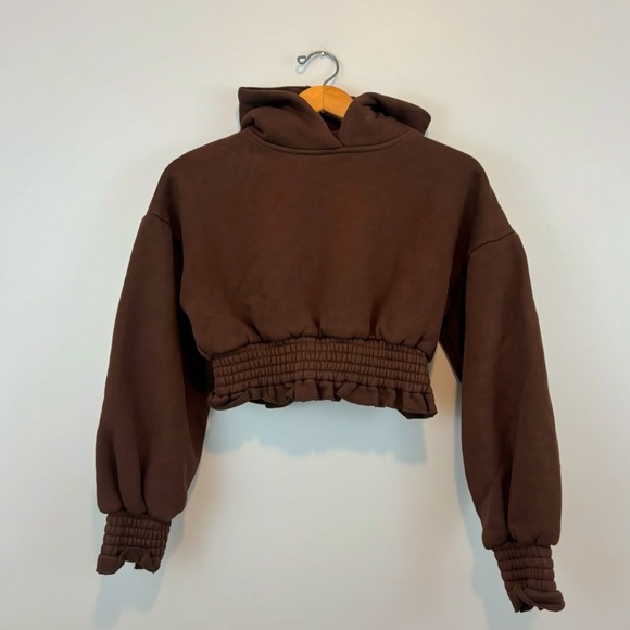 Maniere de Voire cropped chocolate brown hoodie - Picture 2 of 4